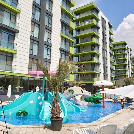 Fancy Apartment In Spa N Pool Beach Resort Mamaia Exterior photo