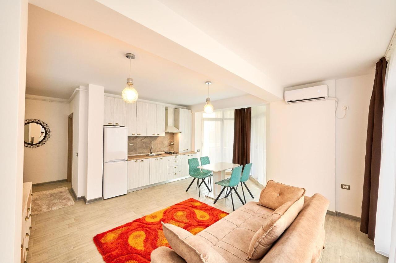 Fancy Apartment In Spa N Pool Beach Resort Mamaia Exterior photo