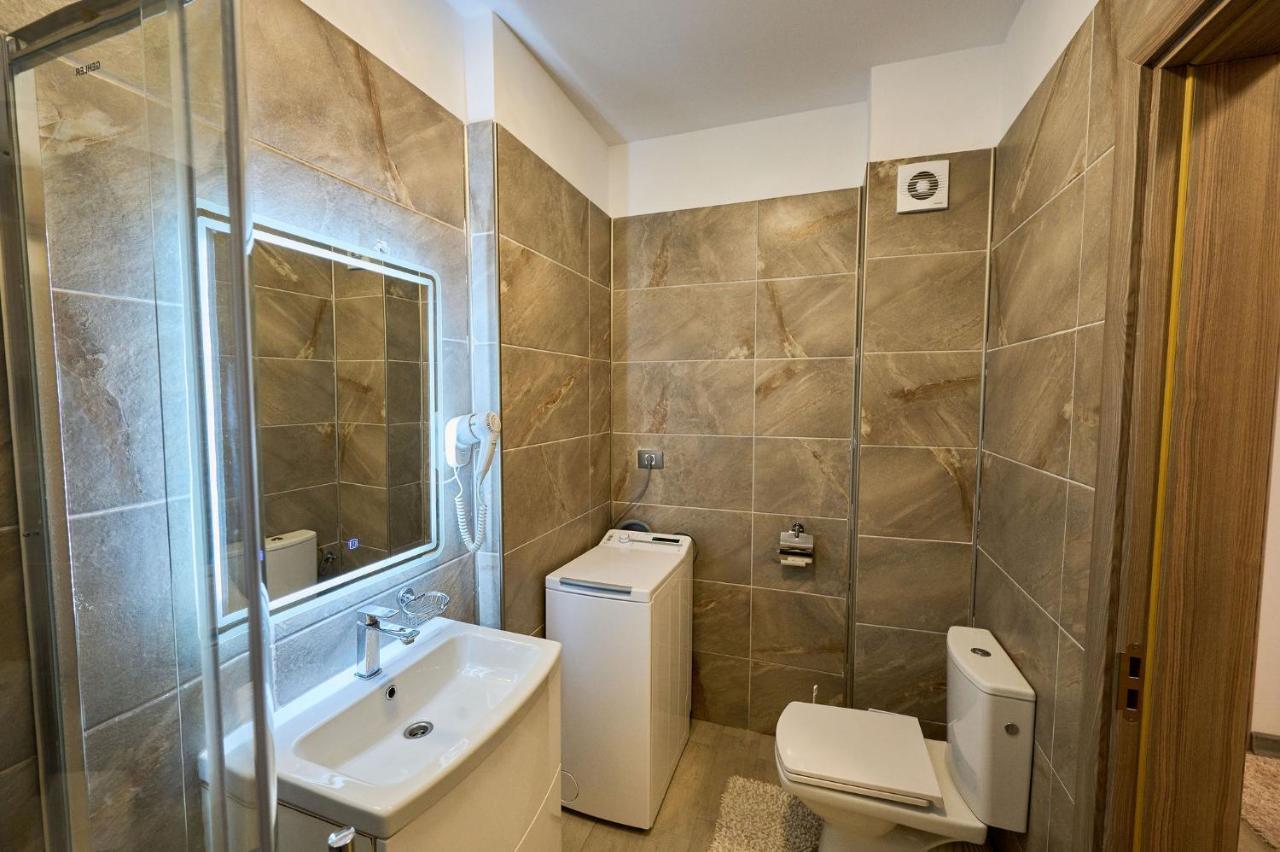 Fancy Apartment In Spa N Pool Beach Resort Mamaia Exterior photo
