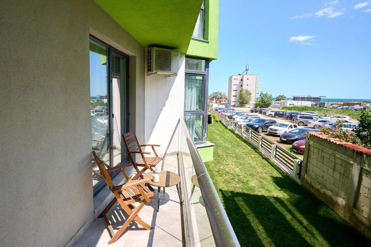 Fancy Apartment In Spa N Pool Beach Resort Mamaia Exterior photo